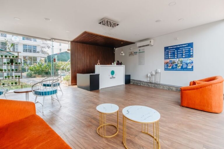 4 Night Stay accommodation photo 1