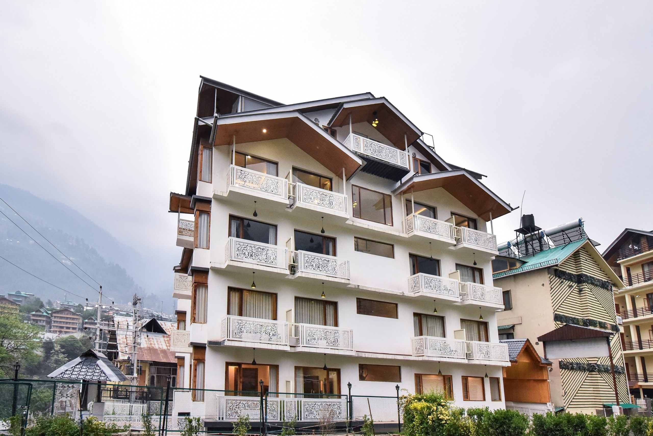 Manali Atal Sissu Kasol Manikaran(JMC COLLEGE)